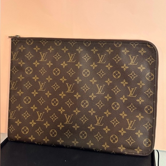 Louis‎ Vuitton Zip Portfolio *RARE* - Picture 1 of 15